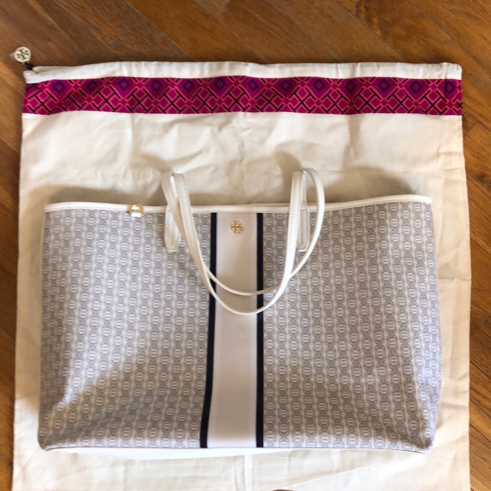 Tory Burch Gemini Link Tote